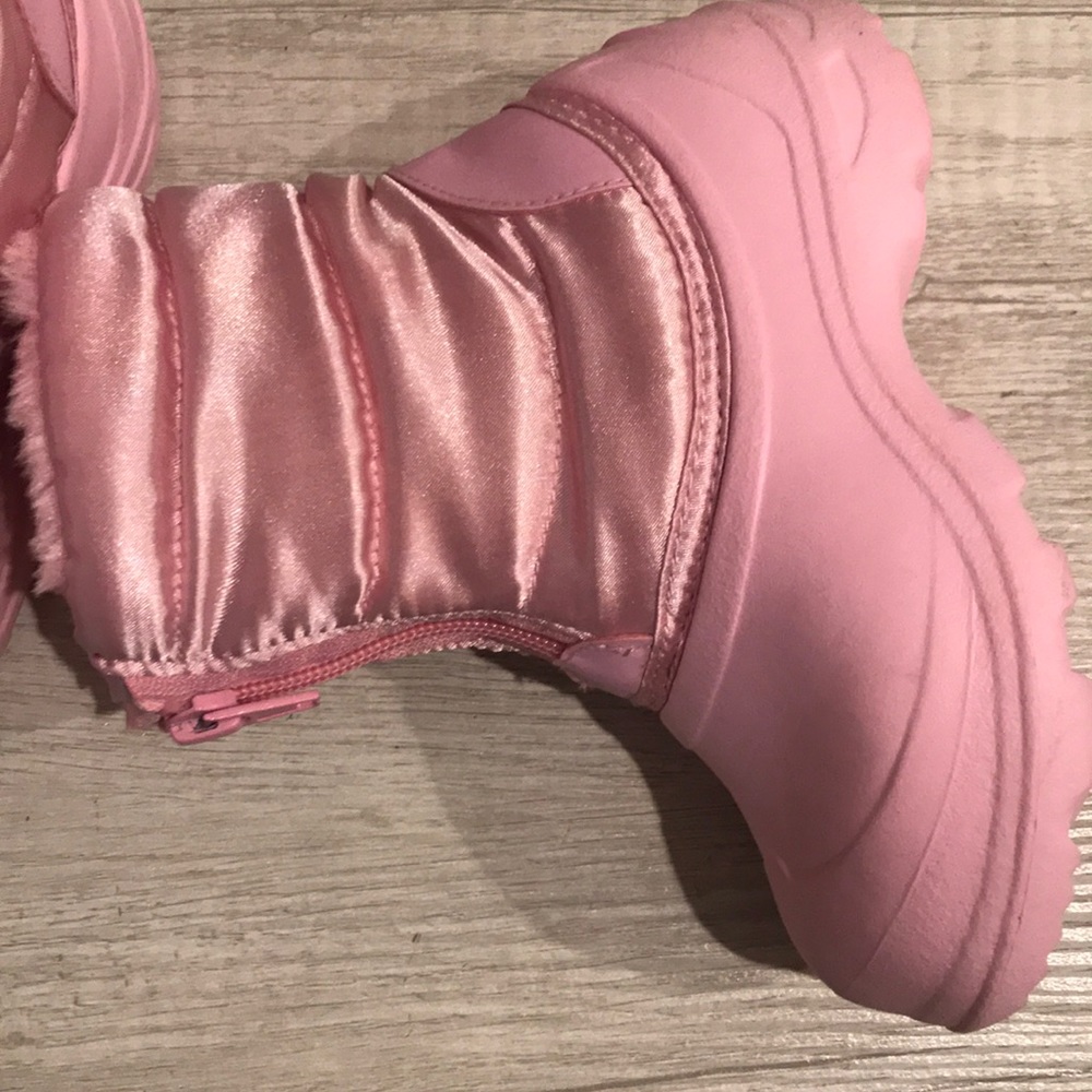 Girls Boots - Picture 4 of 8